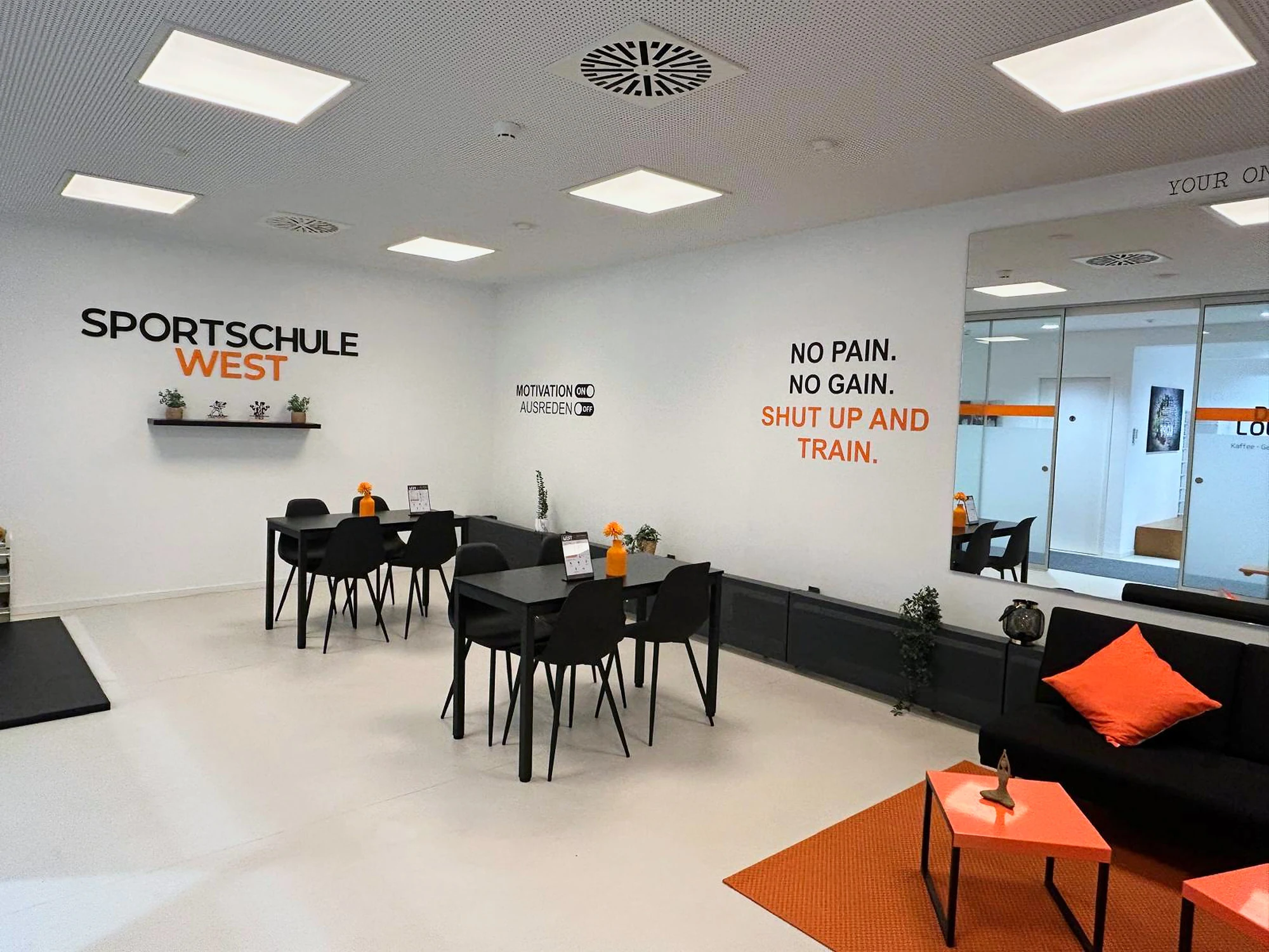 Dojo Lounge & Café Sanitärbereich der Sportschule West Stuttgart